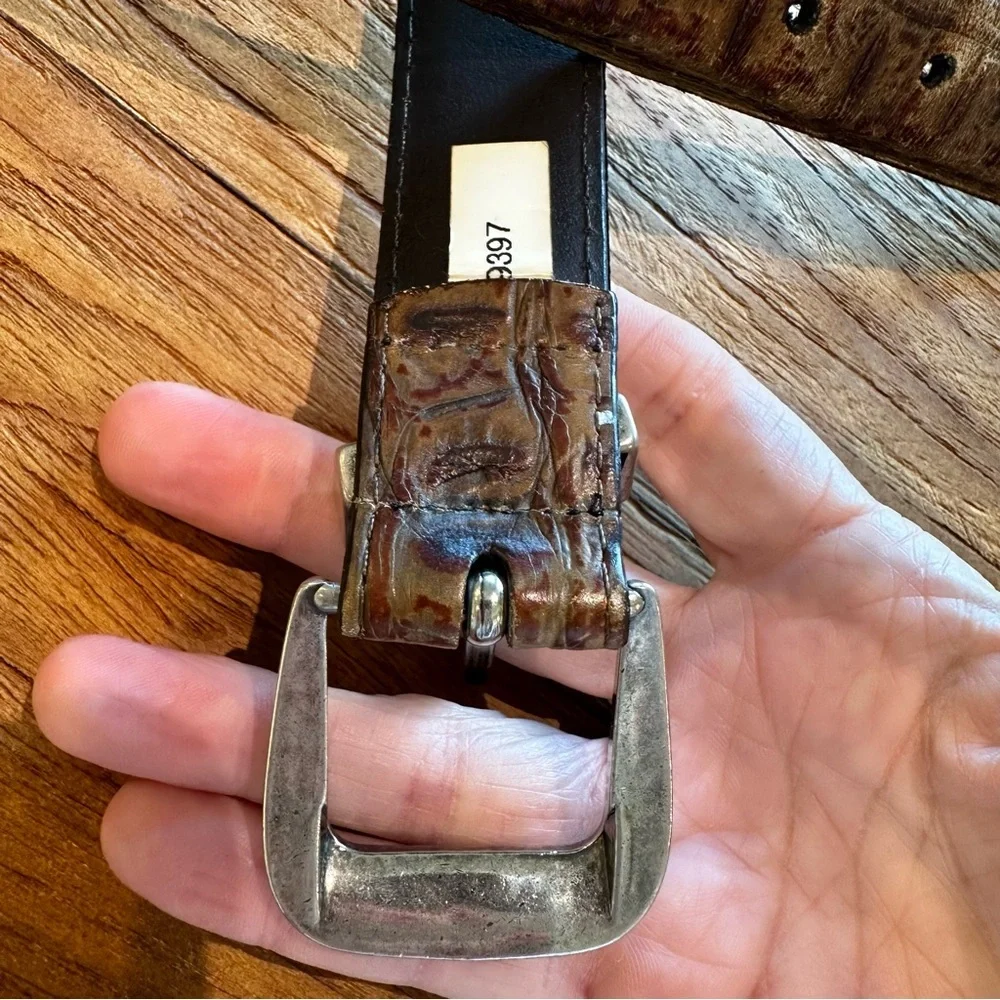 Vintage Western‎ Italian Full Grain Brown Leather Belt Silver Golf Medals Concho